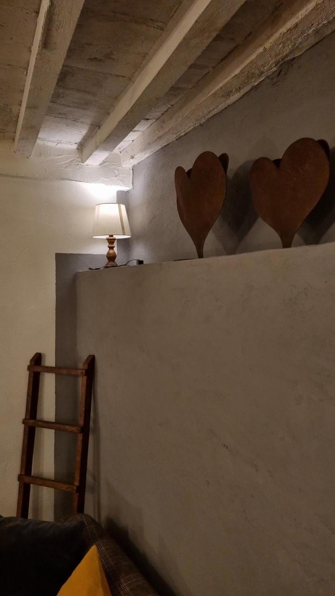 Il Piccino 29, Esperienza Romantica In Borgo.... モンテスクダイオ エクステリア 写真