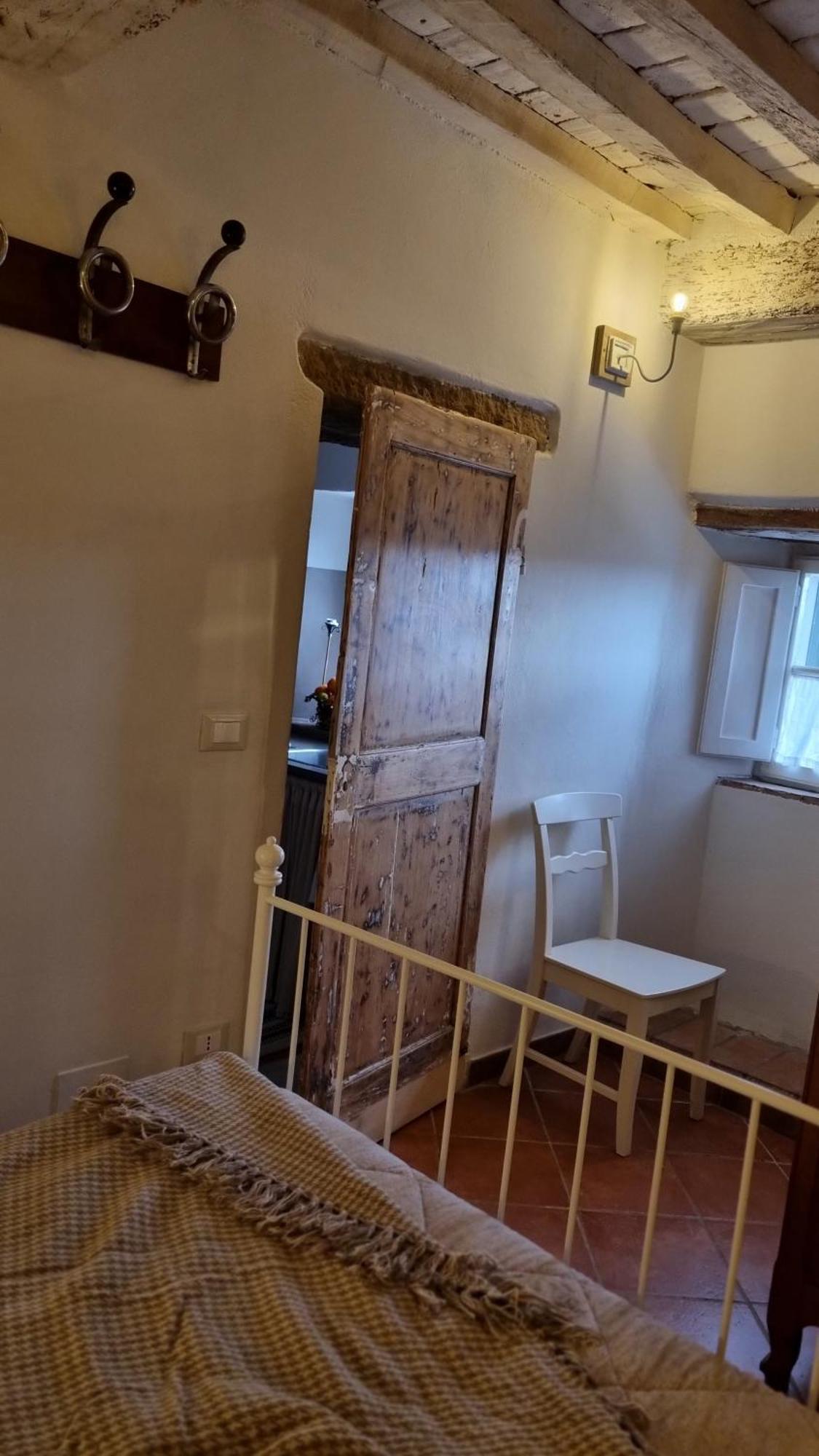 Il Piccino 29, Esperienza Romantica In Borgo.... モンテスクダイオ エクステリア 写真