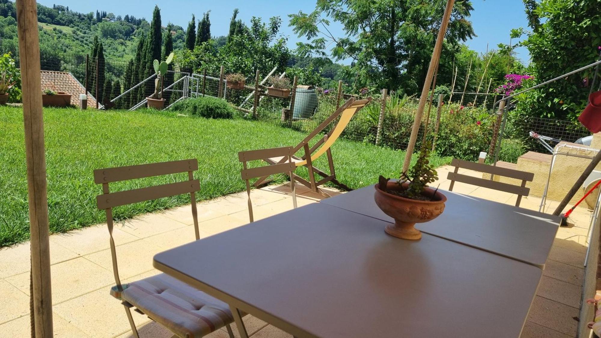 Il Piccino 29, Esperienza Romantica In Borgo.... モンテスクダイオ エクステリア 写真